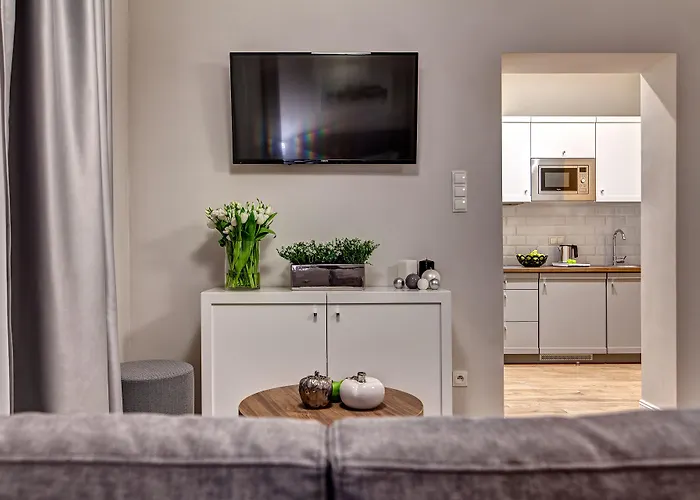 Ξενοδοχείο με διαμερίσματα Joyinn 3*