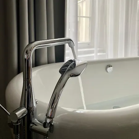 Joyinn Hotel apartamentowy